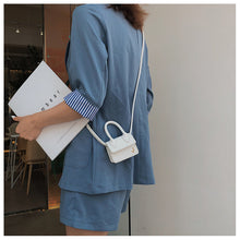 Load image into Gallery viewer, jacquemus le chiquito Women Mini Bag Fashion New (50% Off)
